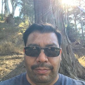 Meet your Posher, Joel